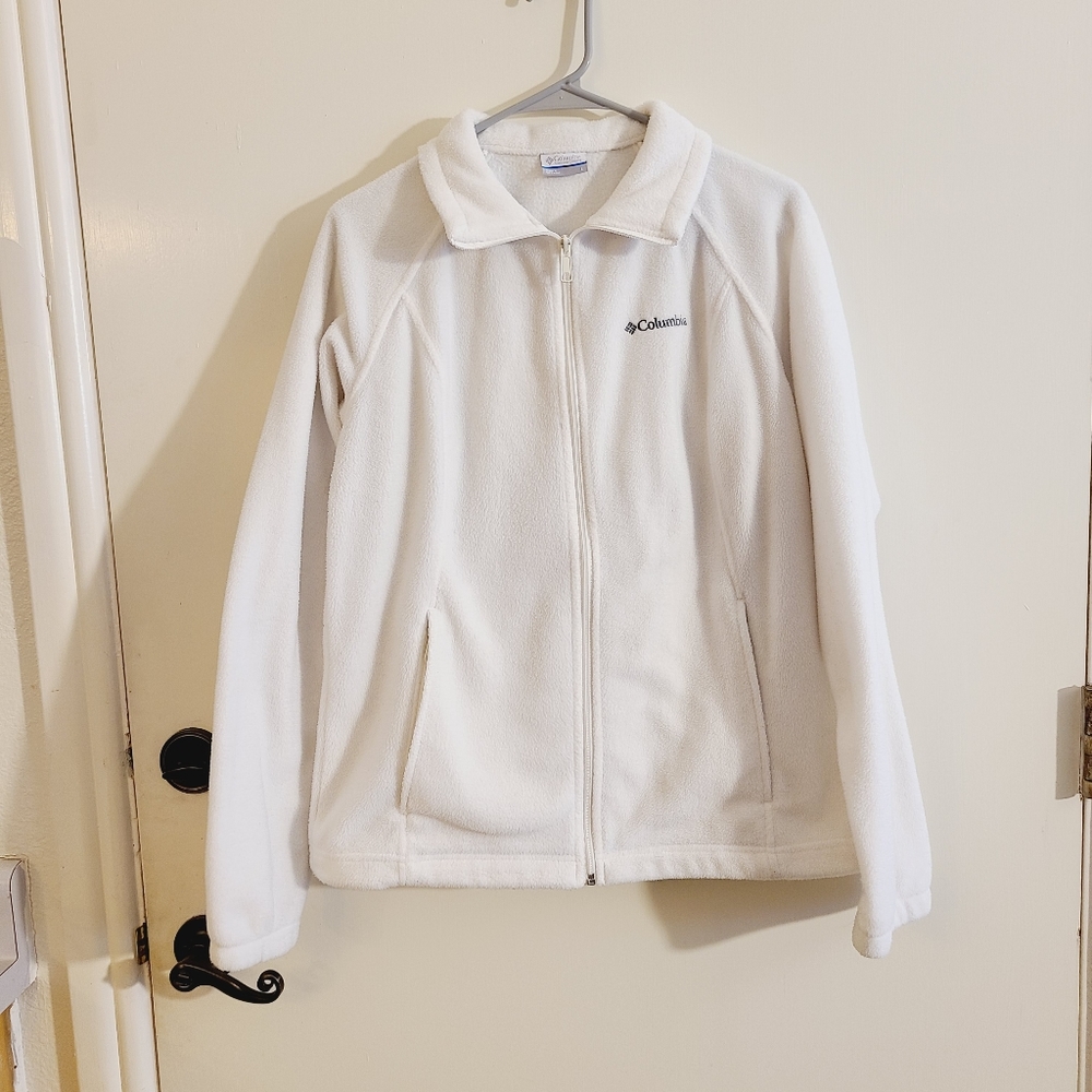 Columbia Women’s White Fleece Full-Zip Jacket